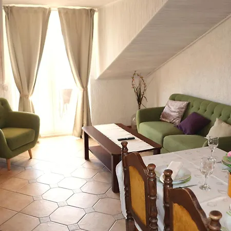 A 1 With Terrace Garden And Sea View *