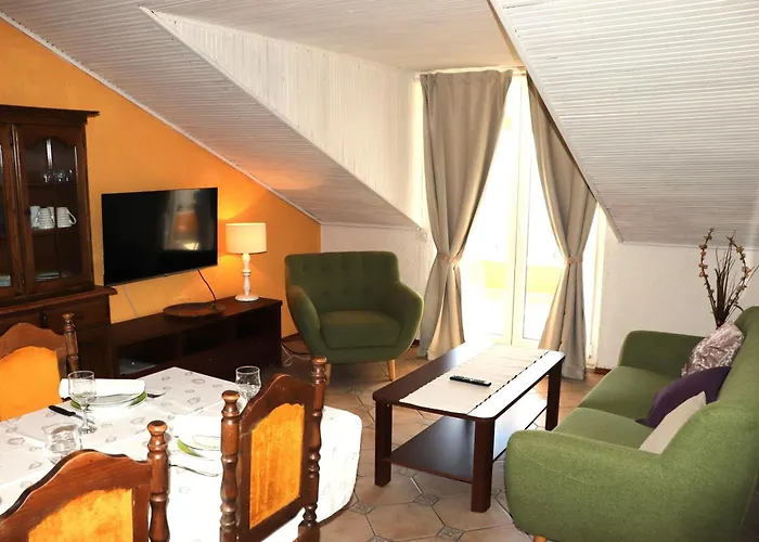 A 1 Apartment With Terrace Garden And Sea View Appartamento Barbat na Rabu