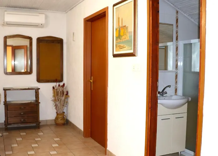 Appartamento A 1 Apartment With Terrace Garden And Sea View Barbat na Rabu